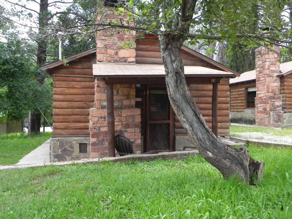 Apache Village Cabins Ruidoso Exterior photo