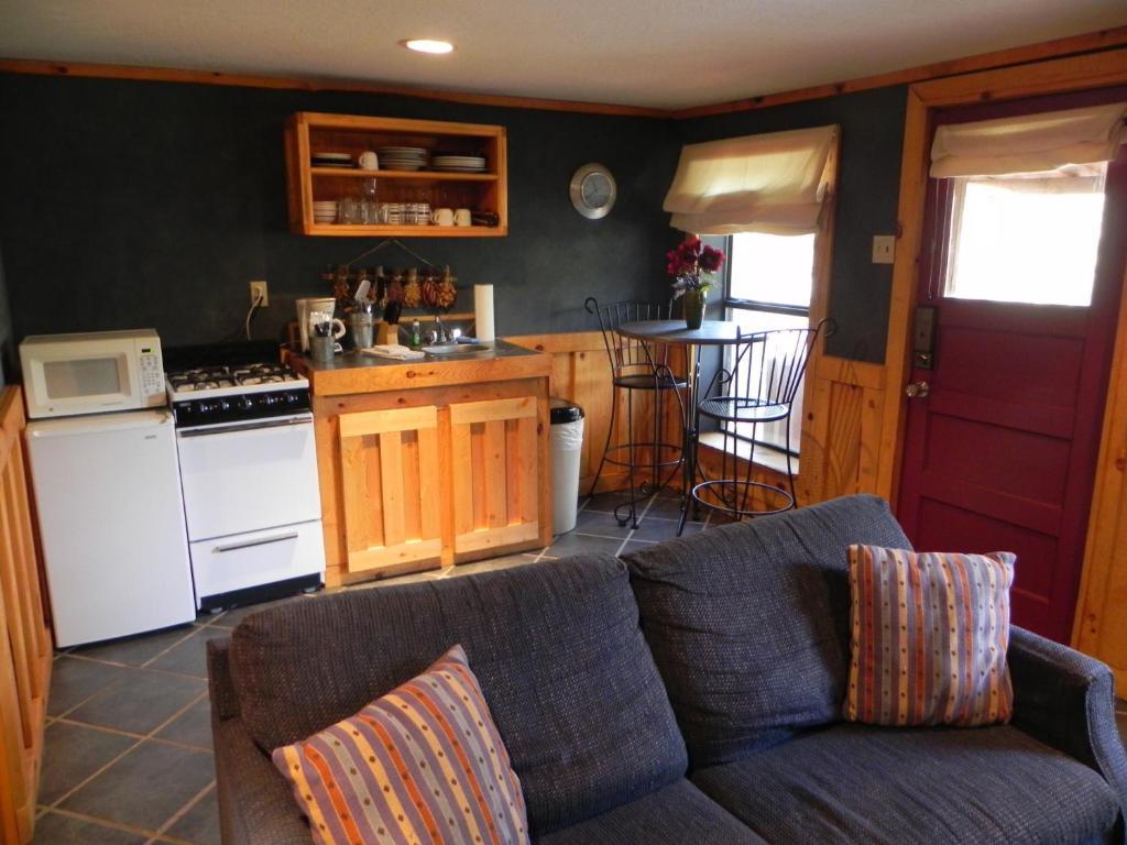 Apache Village Cabins Ruidoso Room photo