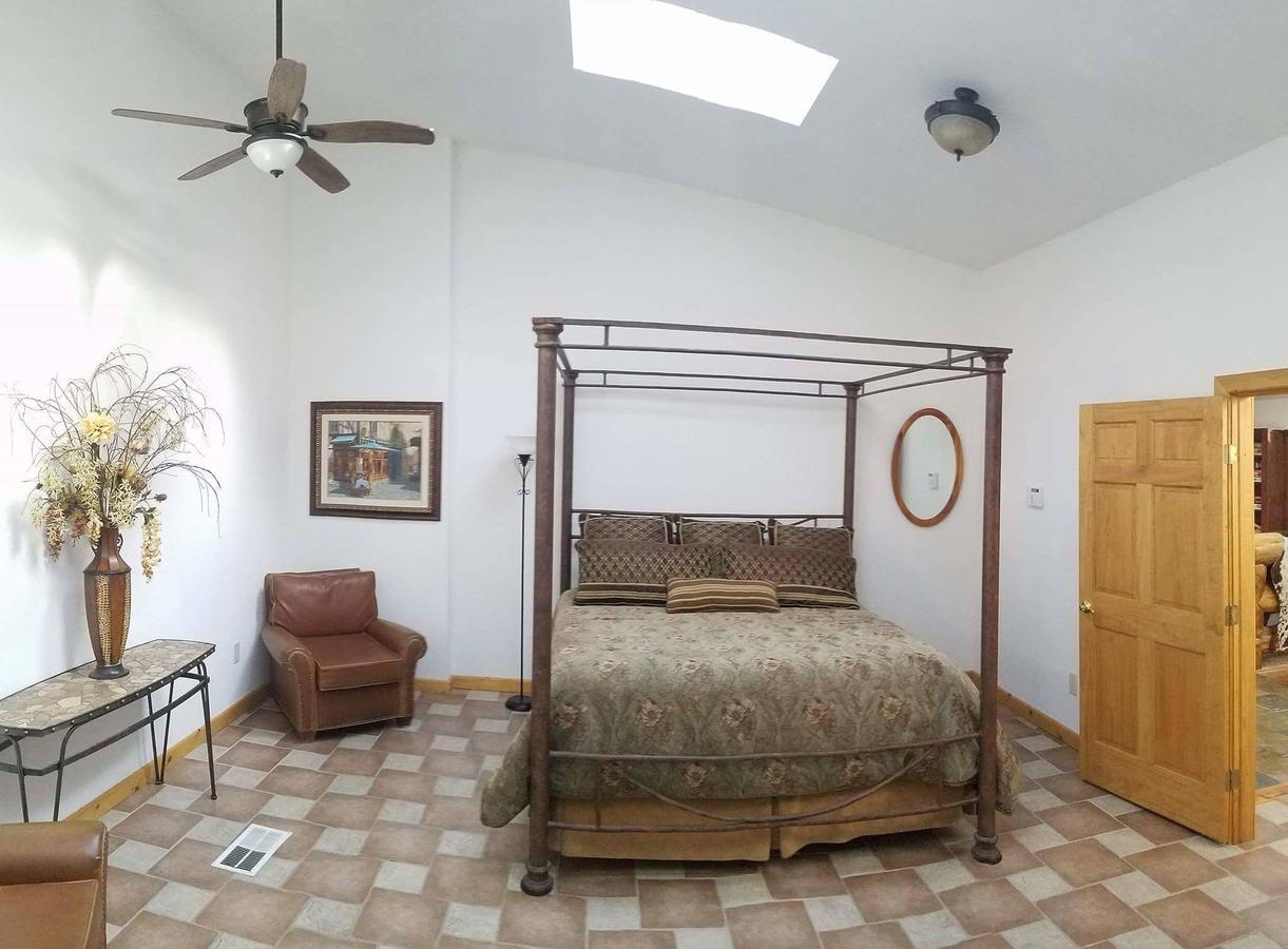 Apache Village Cabins Ruidoso Room photo