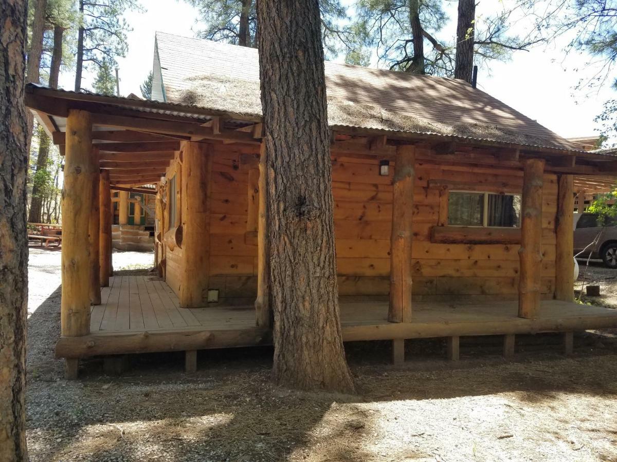 Apache Village Cabins Ruidoso Exterior photo